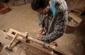 Best budget wood lathe on workbench